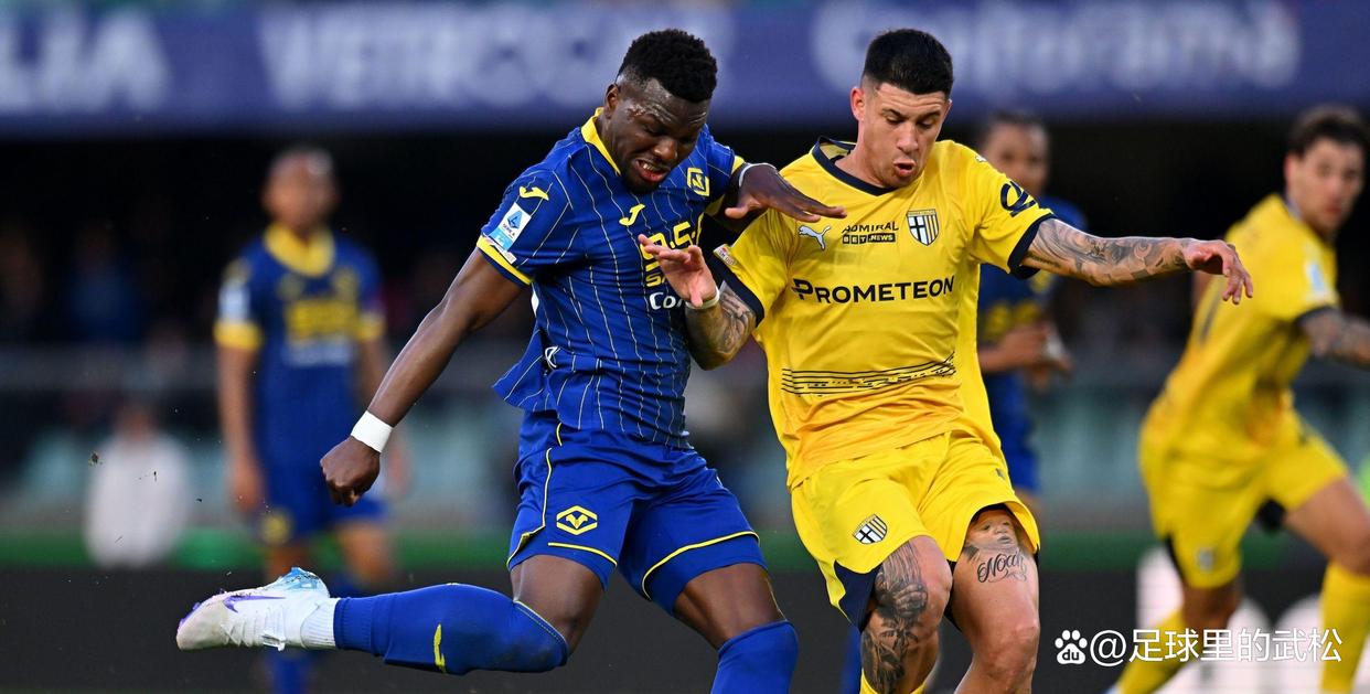 包含帕尔马前锋爆冷进球，球队刷新底线的词条