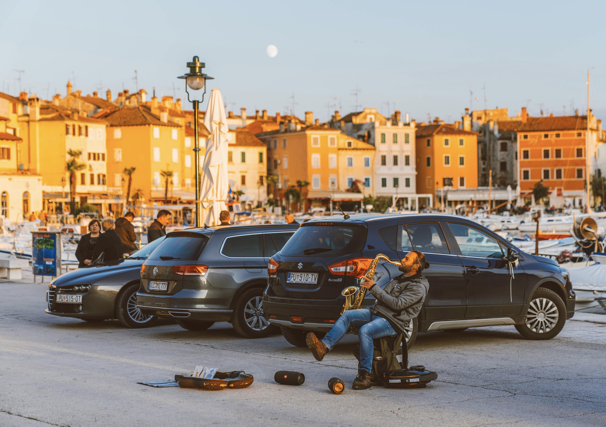 克罗地亚挑战匈牙利，南斯拉夫激情再次燃烧