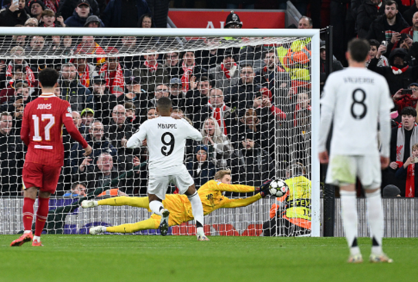 利物浦再战皇马,烽火再起! 利物浦再战皇马,烽火再起!