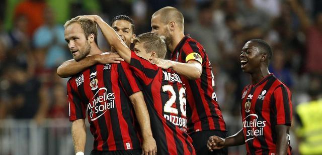 摩纳哥在主场大胜尼姆，取得胜利