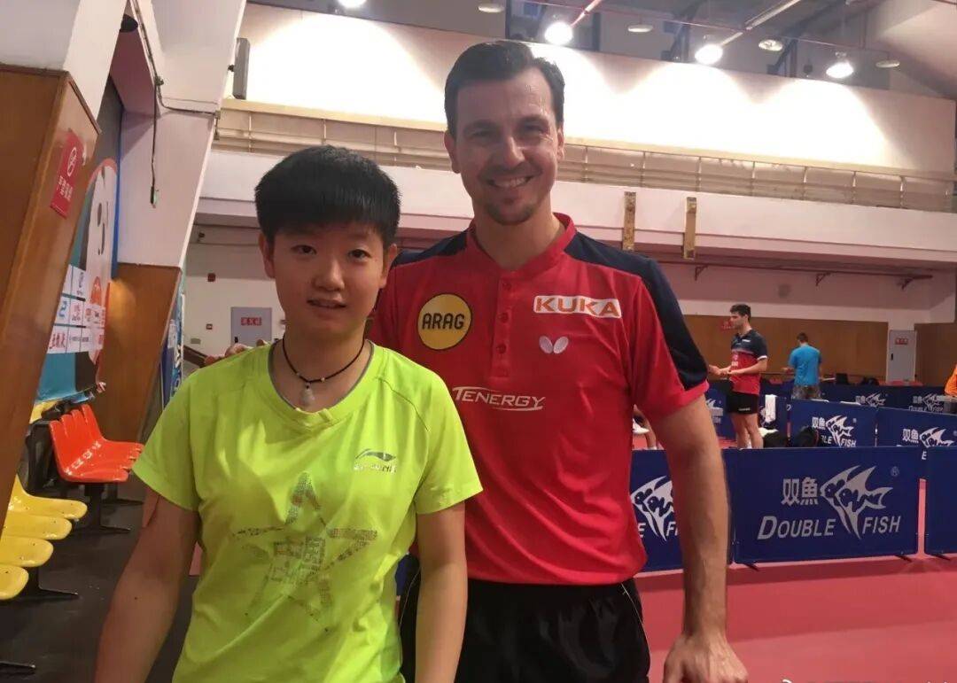 英国乒乓球队爆冷比利时乒乓球队，波尔惊艳世界的简单介绍