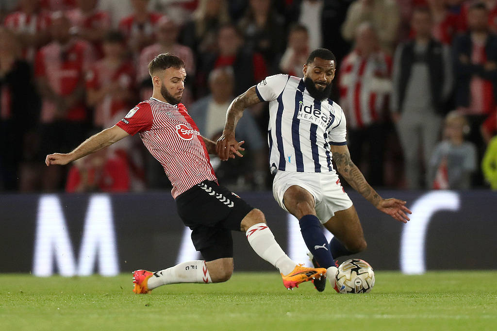 南安普顿主场击败埃弗顿，豪取三分