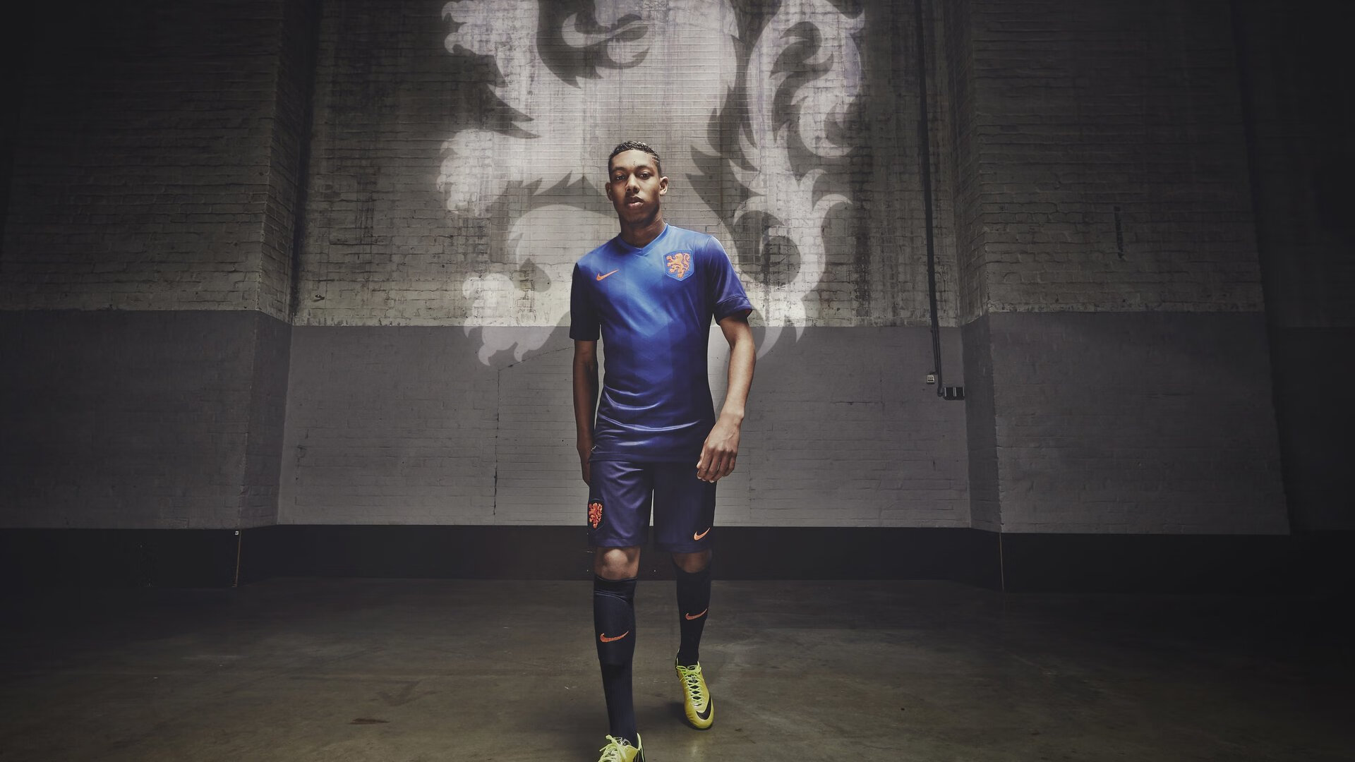 当基米希爆发遇见皇家社会逆转牙买加,足球世界的唯一性瞬间