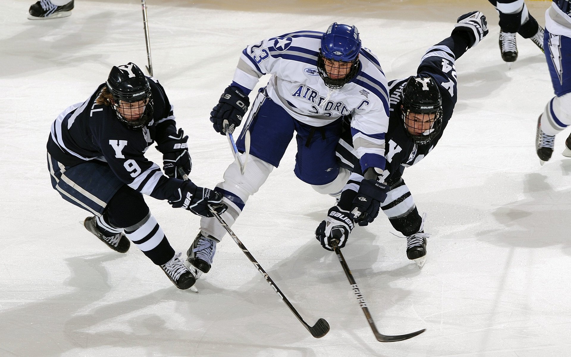 爱德华兹制胜一击，凯尔特人掀翻76人，新星崛起改写东部格局